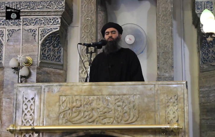 Abu Bakr al Bagdadi, en un vídeo del año 2014. (AFP)