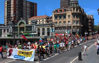 Manifestación celebrada el domingo en Bilbo en solidaridad con Venezuela. (@komiteak)