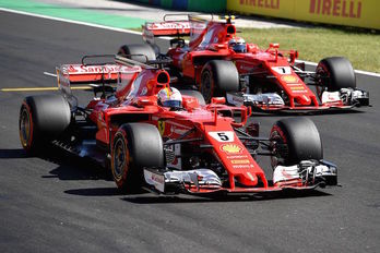 Los Ferrari han dominado la clasificatoria en Hungría. (ANDREJ ISAKOVIC / AFP)
