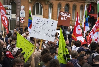 Protesta contra la reforma laboral de Macron, ayer en Toulouse. (Eric CABANIS/AFP)