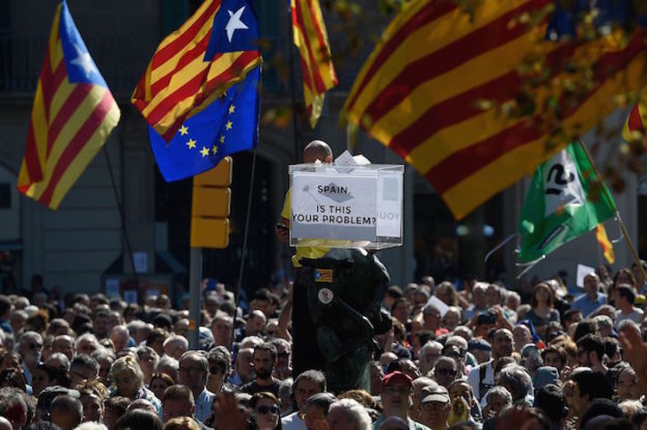 «España, ¿es este tu problema?»,preguntaban durante las movilizaciones del 20 de setiembre. (Lluis GENÉ / AFP)