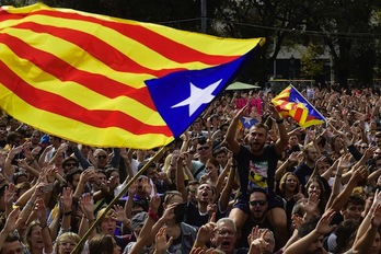 Movilización contra la violencia policial, ayer en Barcelona. (Pierre-Philippe MARCOU/AFP)