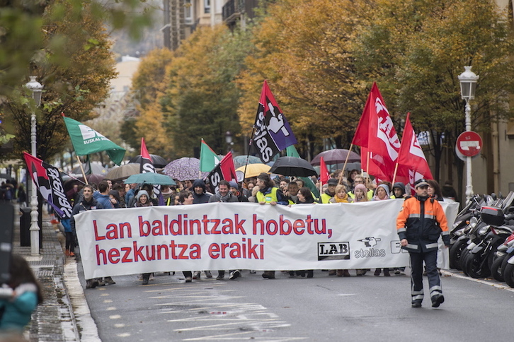 Los trabajadores del sector educativo ya realizaron una jornada de movilizaciones el pasado 30 de noviembre. (Gorka RUBIO / ARGAZKI PRESS)