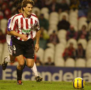 Julen Guerrero en una de sus últimas apariciones con el Athletic en 2005. (Monika DEL VALLE / ARGAZKI PRESS)