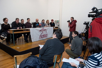 Comparecencia de los sindicatos en apoyo a Patxi Zamora, hoy en Iruñea. (Iñigo URIZ/ARGAZKI PRESS)