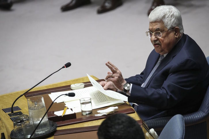 El presidente palestino, Mahmud Abbas, ante el Consejo de Seguridad de la ONU. (Drew ANGERER / AFP)