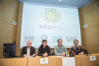 Presentación de Hitzartu, este martes en Donostia. (Juan Carlos RUIZ / ARGAZKI PRESS)