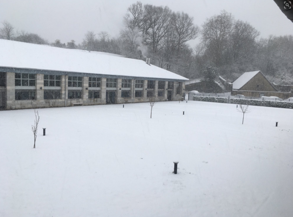 La faculté de Bayonne a fermé ses portes à cause de la neige. ©Maite Etxeberri