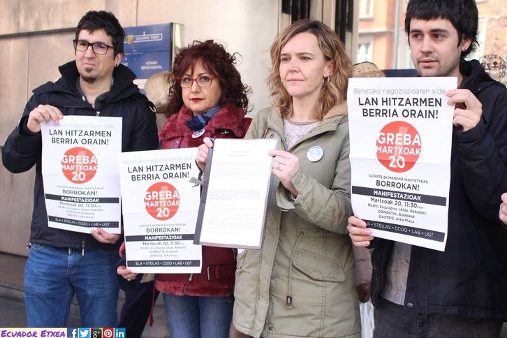 ELA, LAB, Steilas, CCOO y UGT han registrado en la Delegación de Educación de Lakua en Bilbo la convocaria de huelga del 20 de marzo en los centros de enseñanza de iniciativa social. (@EcuadorEtxea)