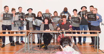 Representantes de los colectivos que convocan la manifestación han comparecido hoy en Iruñea. (Idoia ZABALETA / ARGAZKI PRESS)