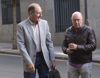 Brian Currin y Alberto Spectorovsky, en una visita a Euskal Herria. (Luis JAUREGIALTZO / FOKU)