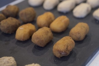 La II Semana de la Croqueta de Nafarroa comienza hoy día 20 y se prolongará hasta el 1 de mayo. (Jon URBE/FOKU)