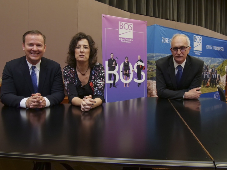 Presentación de la nueva temporada de la BOS. Lorea Bilbao, diputada de Euskara y Cultura; Erik Nielsen, presidente de la BOS; Ibon Aranbarri, director y Borja Pujol. (Monika DEL VALLE / FOKU) 