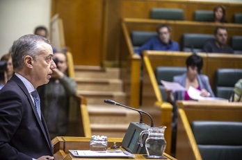 Urkullu, durante el pleno de control. (Jaizki FONTANEDA/FOKU)