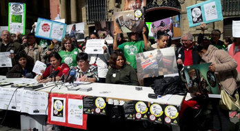 Protesta de la PAH ante el Ayuntamiento de Iruñea. (PAH ALDE ZAHARRA)