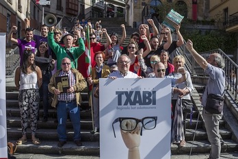 Etxebarrieta Memoria Elkartea anunció en Bilbo los actos conmemorativos. (Aritz LOIOLA/FOKU)