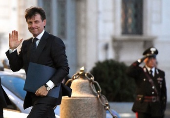 Conte, a su llegada al Quirinale. (Tiziana FABI/AFP)