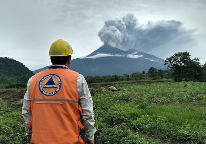 El volcán de Fuego, en erupción. (AFP)