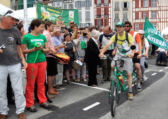 Alternatiba Tourra Baionatik abiatu zen 2015ean. (Bob EDME)