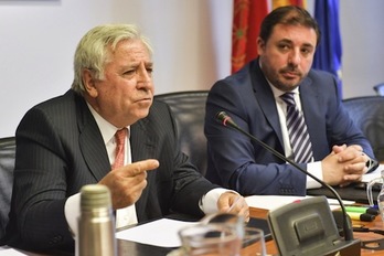 López Merino, en su intervención en el Parlamento sobre la CAN. (Idoia ZABALETA/FOKU)