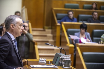 El lehendakari, Iñigo Urkullu, durante un pleno anterior. (Jaizki FONTANEDA/FOKU)