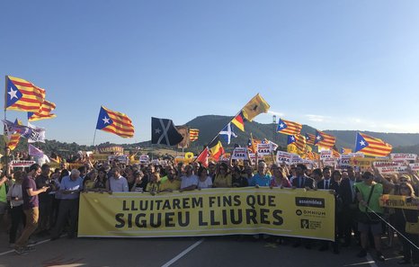 Conflicto "nacionalista" Catalunya, España. [2] - Página 18 Assemblea