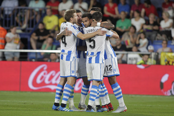 Los realistas celebran el gol de William Jose. (La Otra Foto)