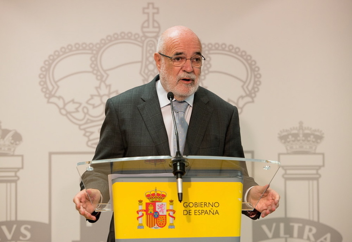 Jesús Loza, delegado del Gobierno español en la CAV, en su comparecencia de hoy. (Raúl BOGAJO/FOKU)
