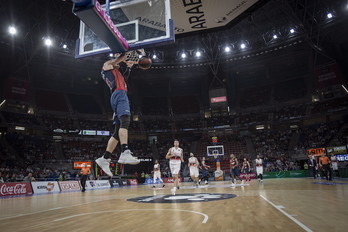 Baskonia se ha impuesto con claridad al conjunto aragonés. (Endika PORTILLO/FOKU)