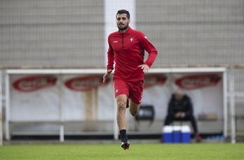 Fran Mérida, en un entrenamiento en Taxoare. (OSASUNA)