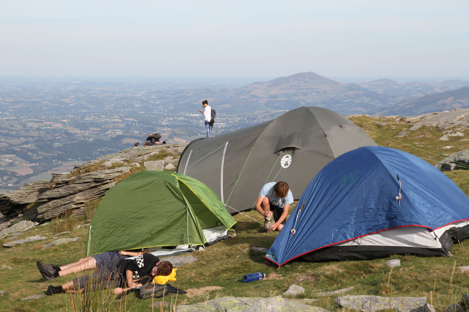 Chacun était tenu d’amener sa tente et son duvet. ©AURORE LUCAS