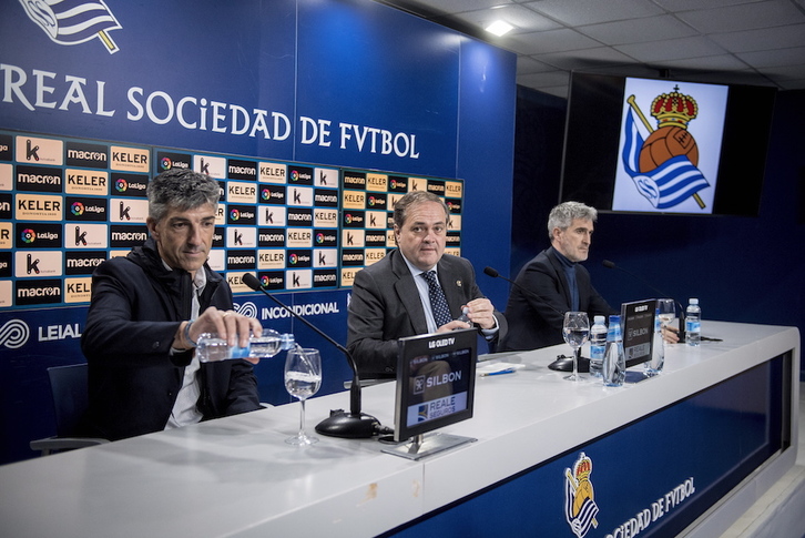 Imanol Alguacil. Jokin Aperribay y Roberto Olabe. (Gorka RUBIO / FOKU)