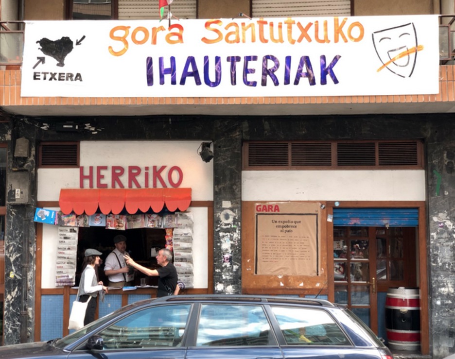 Santutxuko Inauteriak. Santutxuko Herriko Taberna. (Asier Gonzalez). Santutxuko Inauteriak. Santutxuko Herriko Taberna. (Asier Gonzalez).