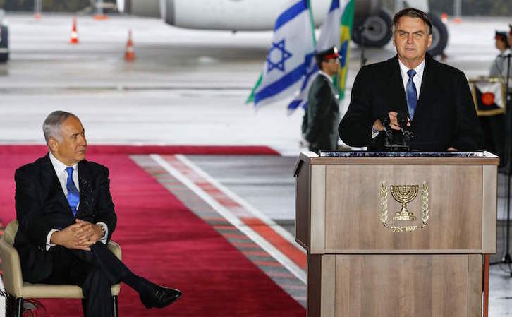 El presidente brasileó, Jair Bolsonaro, en su visita a Israel, junto al primer ministro israelí, Benjamin Netanyahu. (Jack GUEZ/AFP)