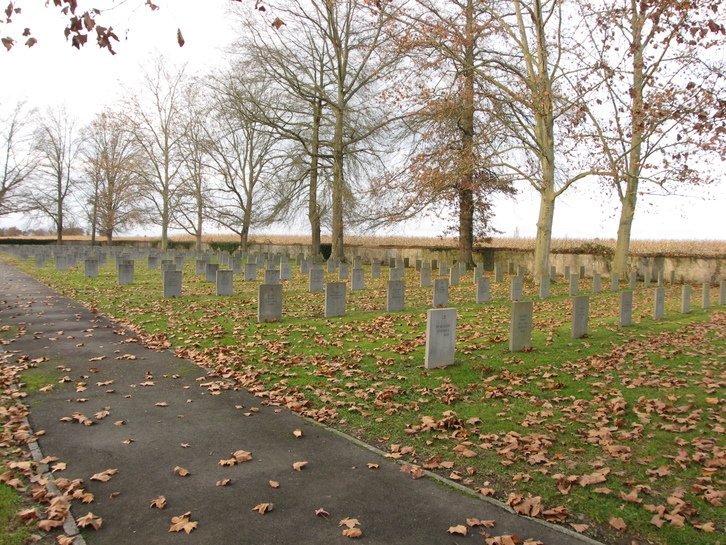 Cementerio de fallecidos en el campo de Gurs. (Jean Michel ETCHECOLONEA | WIKIMEDIA)