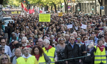 Manifestación de pensionistas en Bilbo. (Marisol RAMIREZ/FOKU)