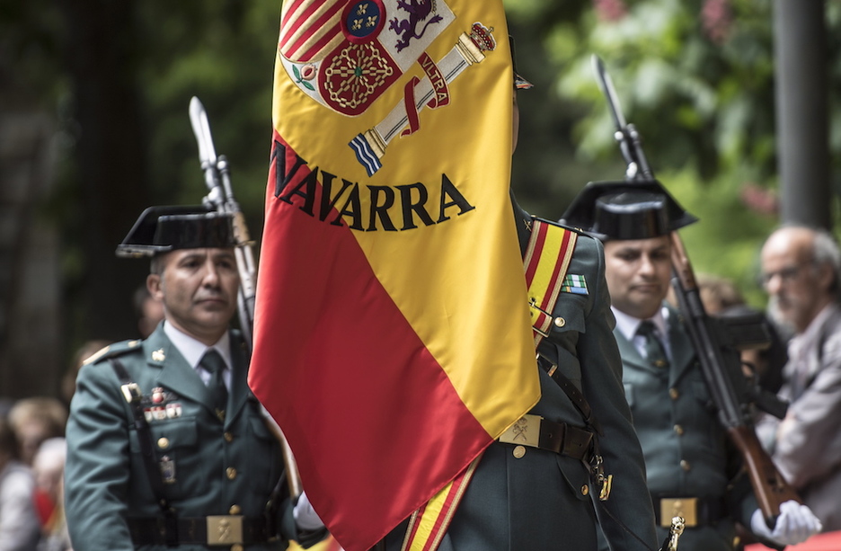 La bandera española ha tomado centralidad en el acto. (Jagoba MANTEROLA / FOKU)