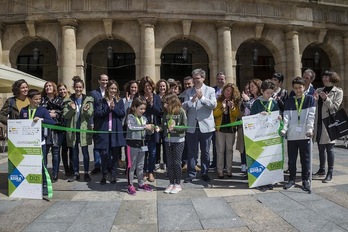 Elhuyar Zientzia Azokaren inaugurazioa, gaur eguerdian, Bilbon. (Elhuyar)