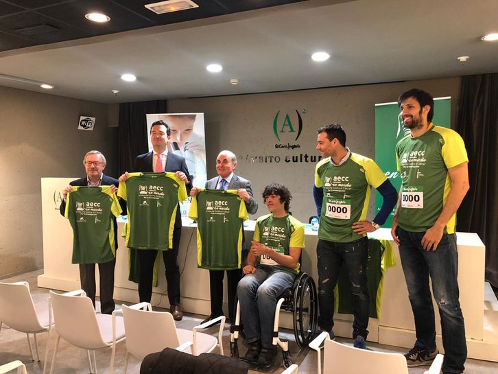 Presentación de la marcha contra el cáncer que se ha celebrado hoy en Iruñea. (AECC Navarra)