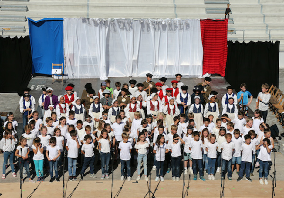 Au total, 131 élèves ont participé au spectacle. ©Bob EDME