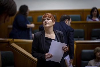 La parlamentaria de EH Bildu Rebeka Ubera proponente de la iniciativa. (Jaizki FONTANEDA/FOKU)