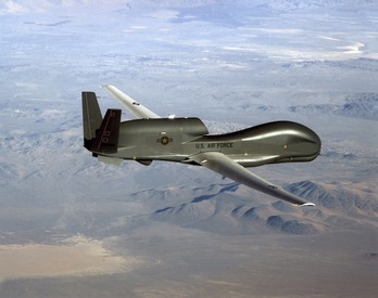 Imagen de un dron RQ-4 Global Hawk como el derribado por los iraníes en el Estrecho de Hormuz. (US Air Force | AFP)