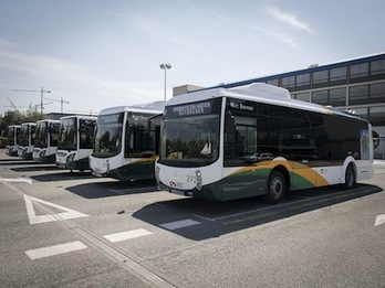 Imagen de los nuevos autobuses híbridos de Iruñerria. (MANCOMUNIDAD DE IRUÑERRIA)