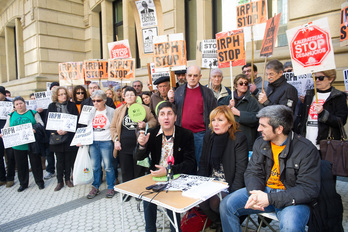 Movilización de IRPH Stop Gipuzkoa en Donostia (Juan Carlos RUIZ | FOKU)