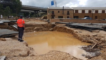 Estado de la carretera N-121 cerca de la localidad Puiu, en el cruce del restaurante El Maño.(