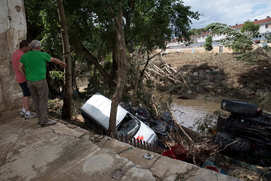 Las fuertes lluvias caídas desde primeras horas de la tarde de ayer han causado importantes daños materiales. (Iñigo Uriz/ Foku)