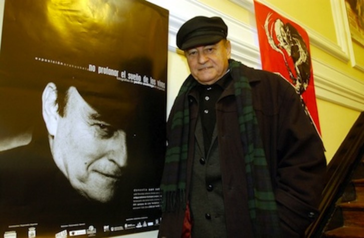 Paul Naschy, en una imagen tomada durante su visita al Festival de Cine de Terror de Donostia en el año 2002. (Jon URBE/FOKU)