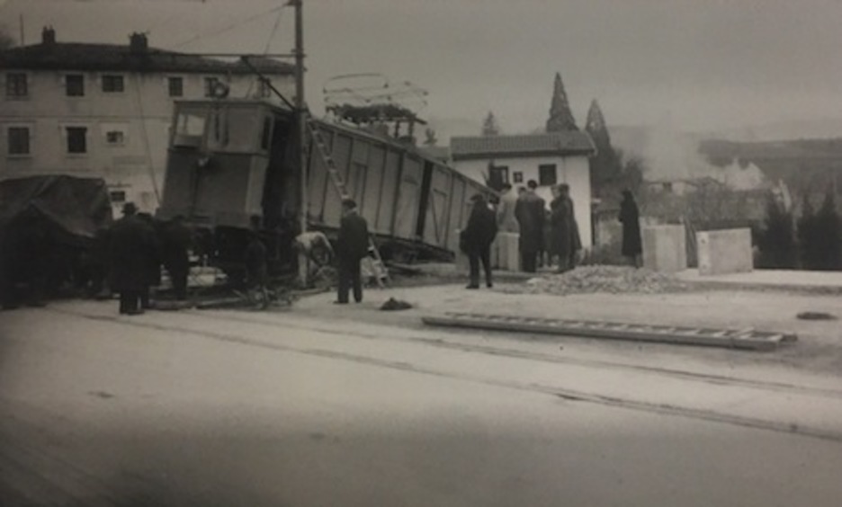 Accidente ferroviario de El Irati en el puente de Cuatro Vientos, 1933.