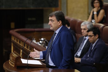 Aitor Esteban, durante su intervención en el Congreso. (@Congreso_es)