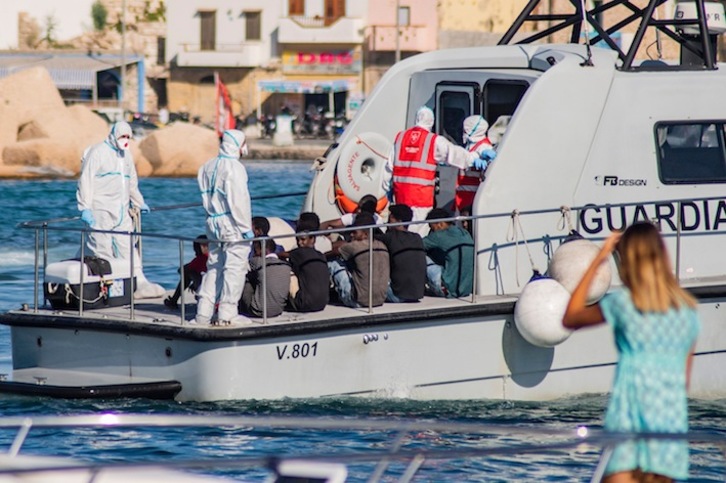 Los menores no acompañados fueron desembarcados el domingo del Open Arms. (Alessandro SERRANO / AFP)